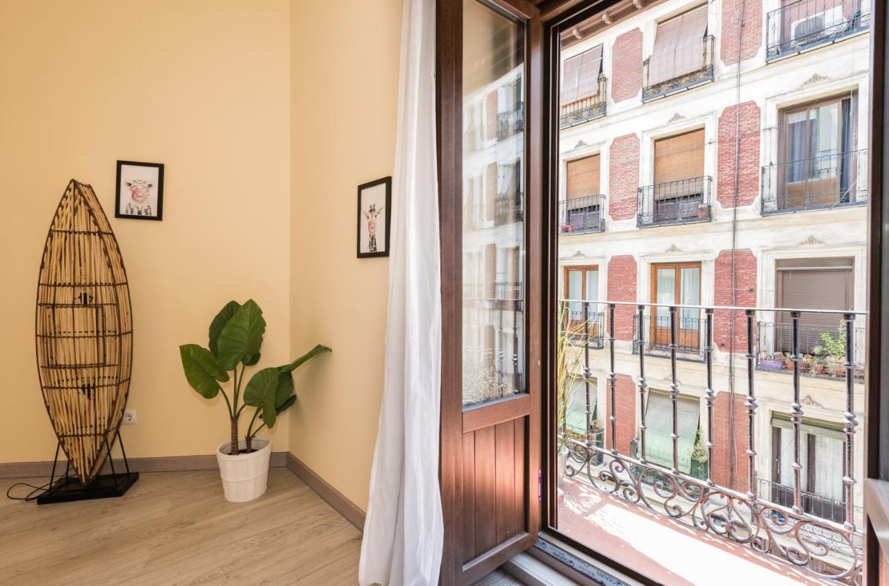 La Casa De Miguel Servet Madrid Exteriör bild